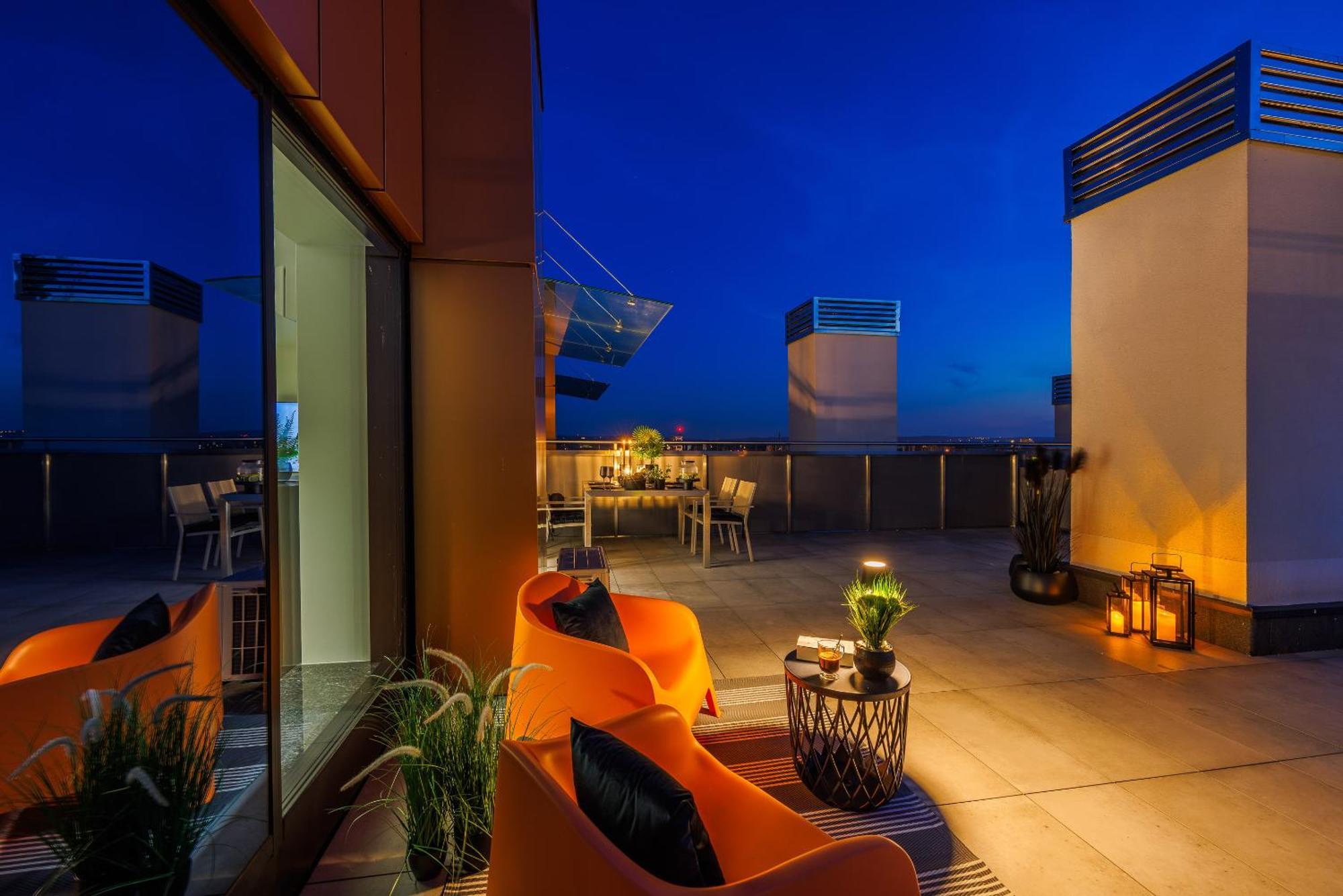 Emihouse Riverside *